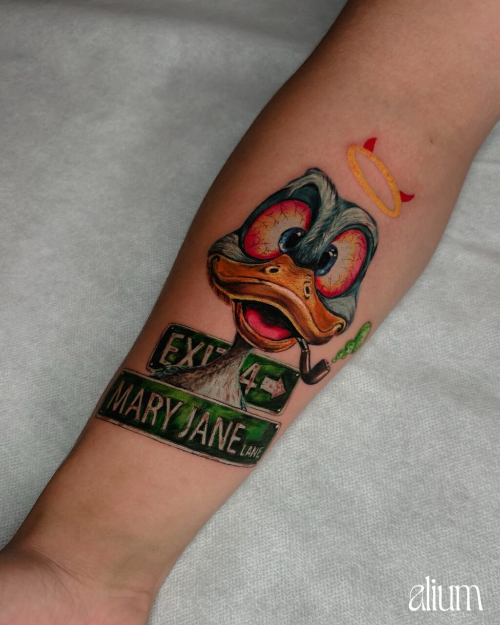 Instagram post from aliumtattoostudio. This post is in position 0.