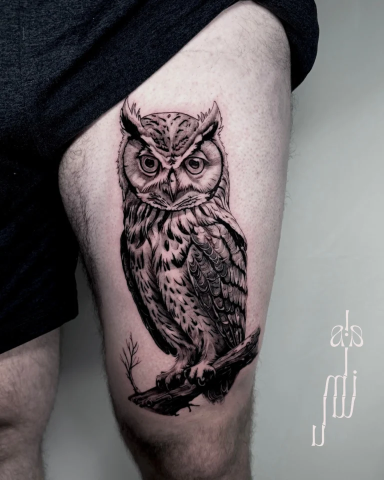 Instagram post from aliumtattoostudio. This post is in position 0.