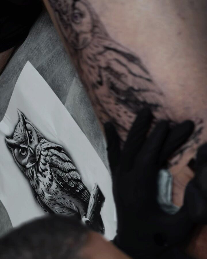 Instagram post from aliumtattoostudio. This post is in position 1.