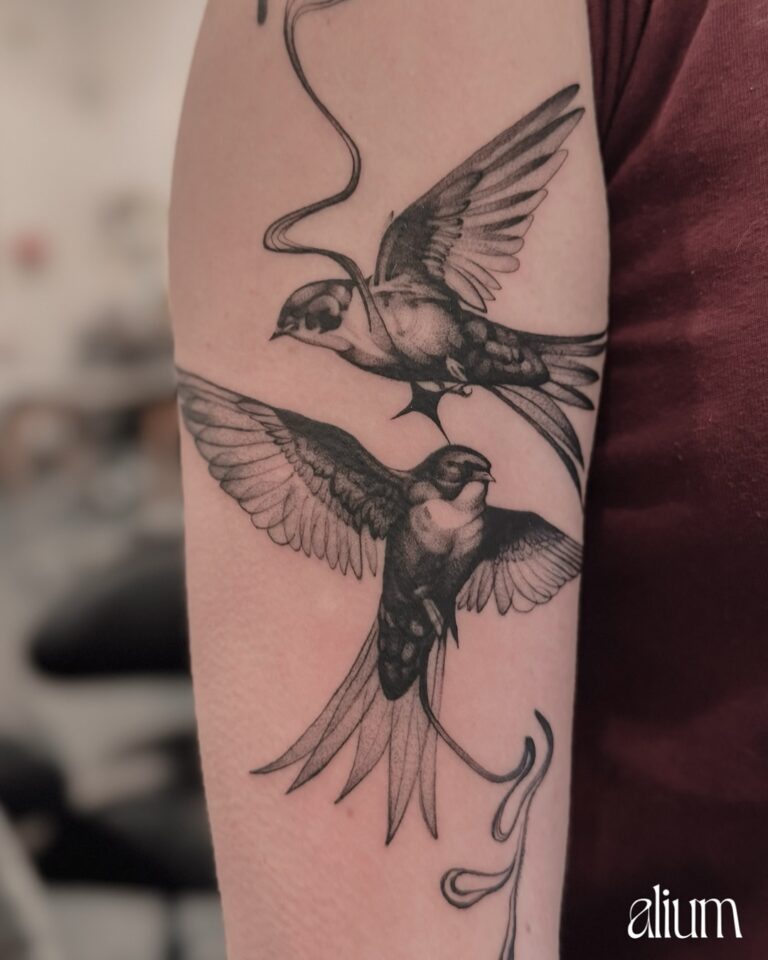 Instagram post from aliumtattoostudio. This post is in position 17.