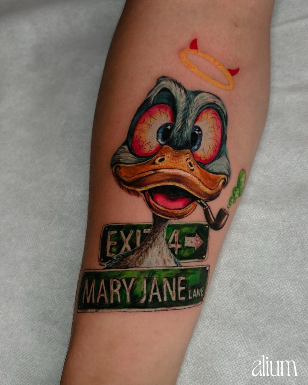 Instagram post from aliumtattoostudio. This post is in position 1.