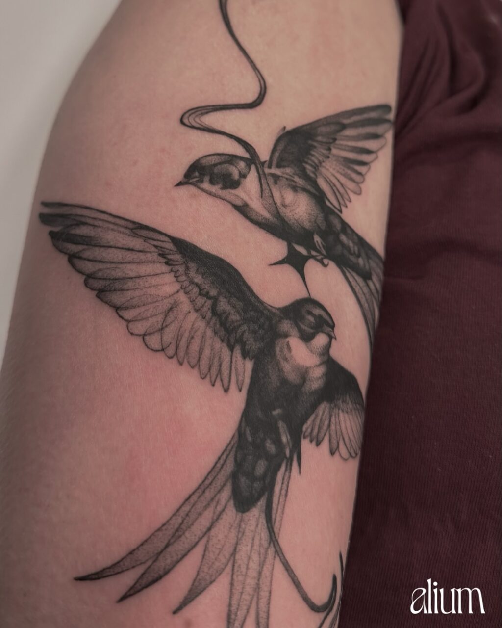 Instagram post from aliumtattoostudio. This post is in position 1.