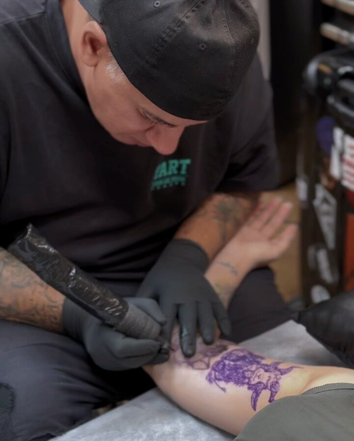 Instagram post from aliumtattoostudio. This post is in position 1.