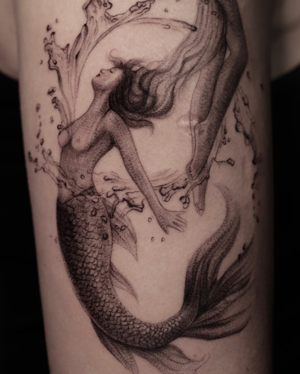 Instagram post from aliumtattoostudio. This post is in position 2.